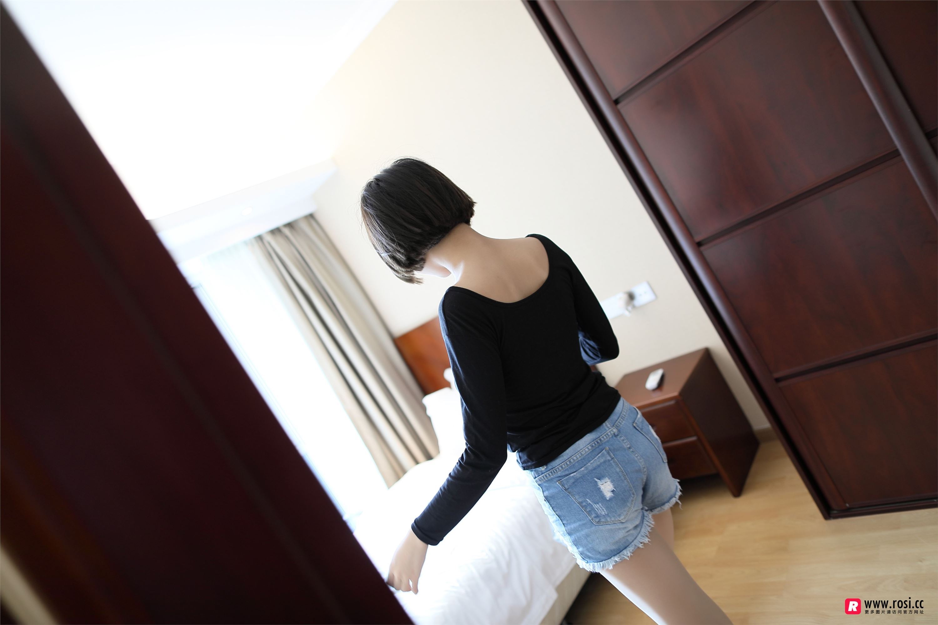 [ROSI写真]2018.08.25 艺学妹 NO.0017